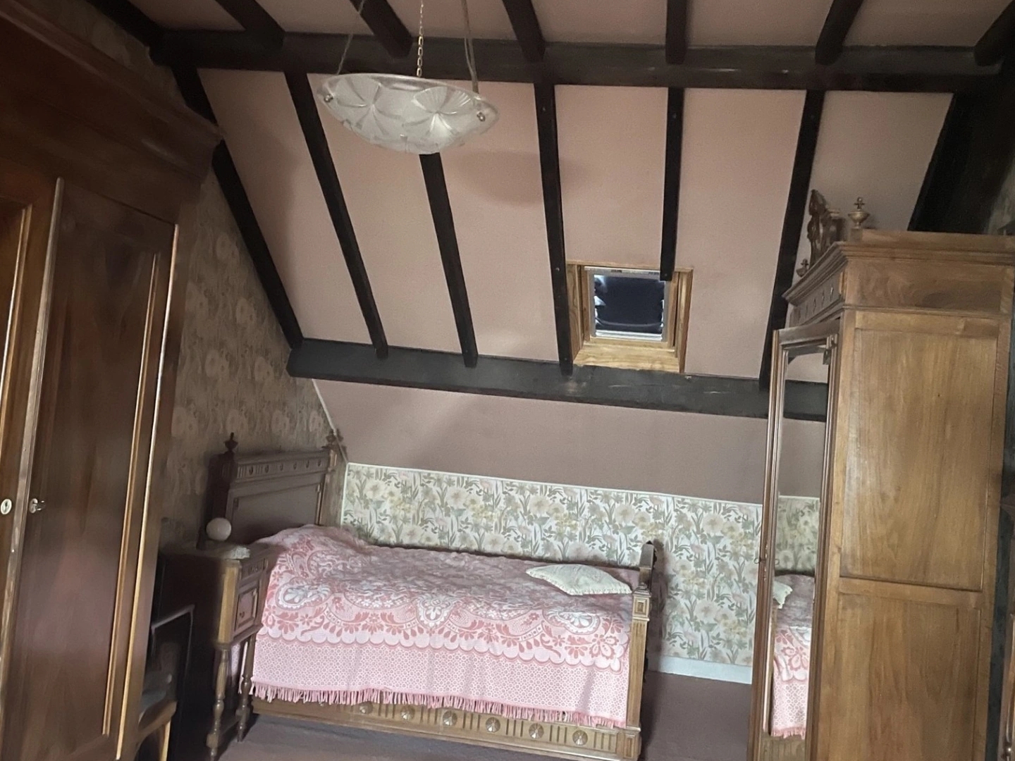 Maison à vendre - 7 pièces - 92m2 - Montluçon (03100)