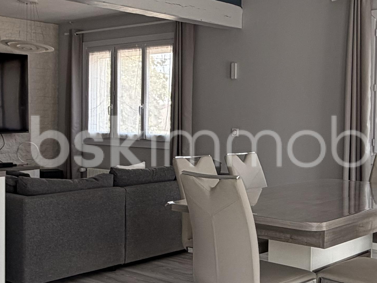 Maison à vendre - 6 pièces - 152m2 - Ozouer-Le-Voulgis (77390)
