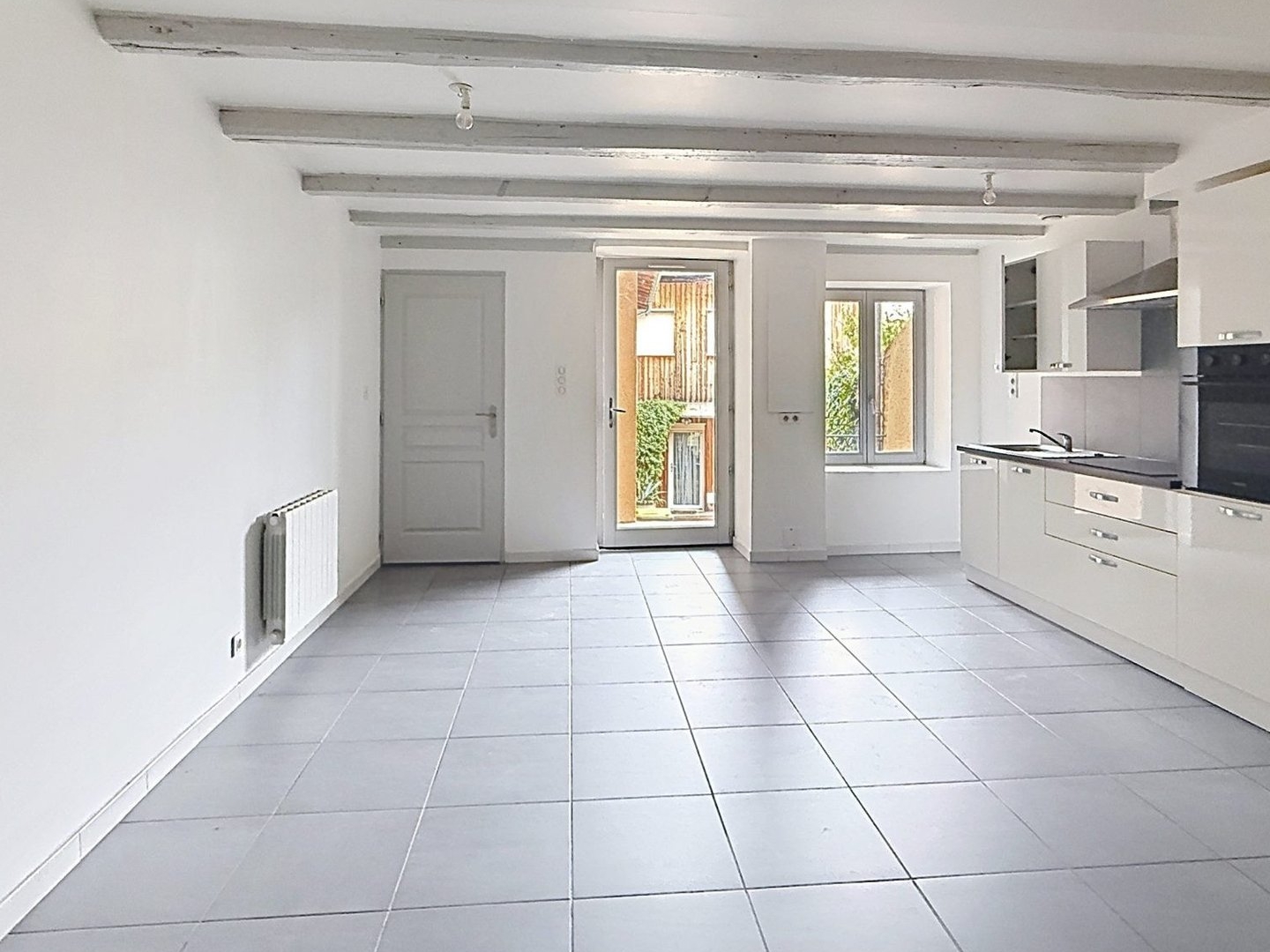 Appartement à vendre - 2 pièces - 40m2 - Porte Des Pierres... (69400)