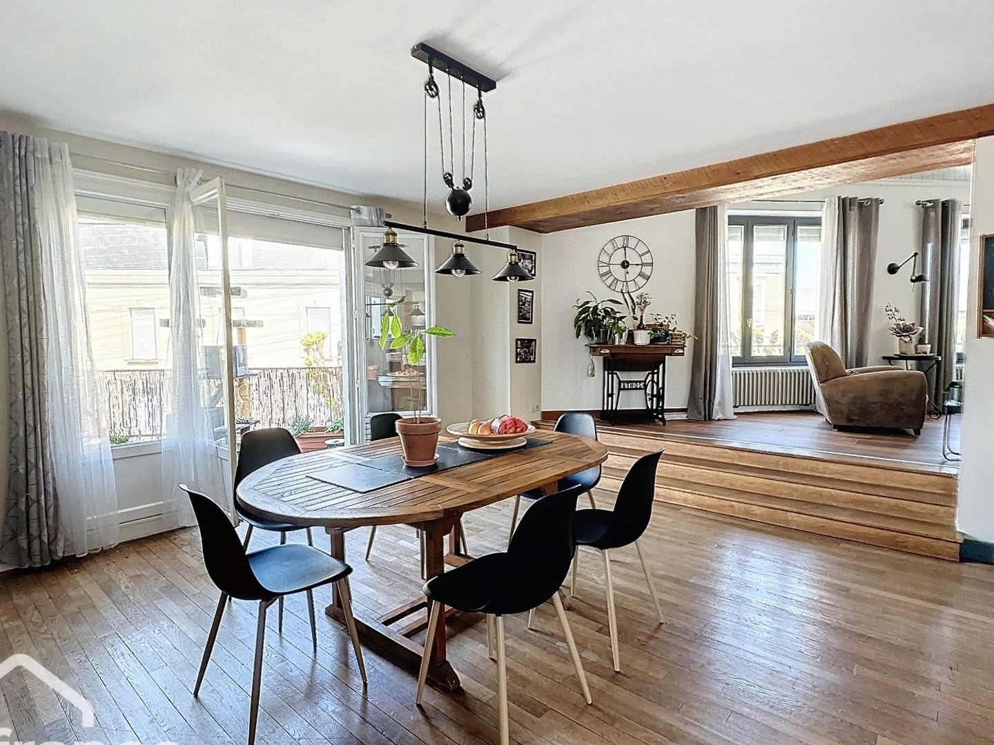 Maison 6 pièces 168 m²