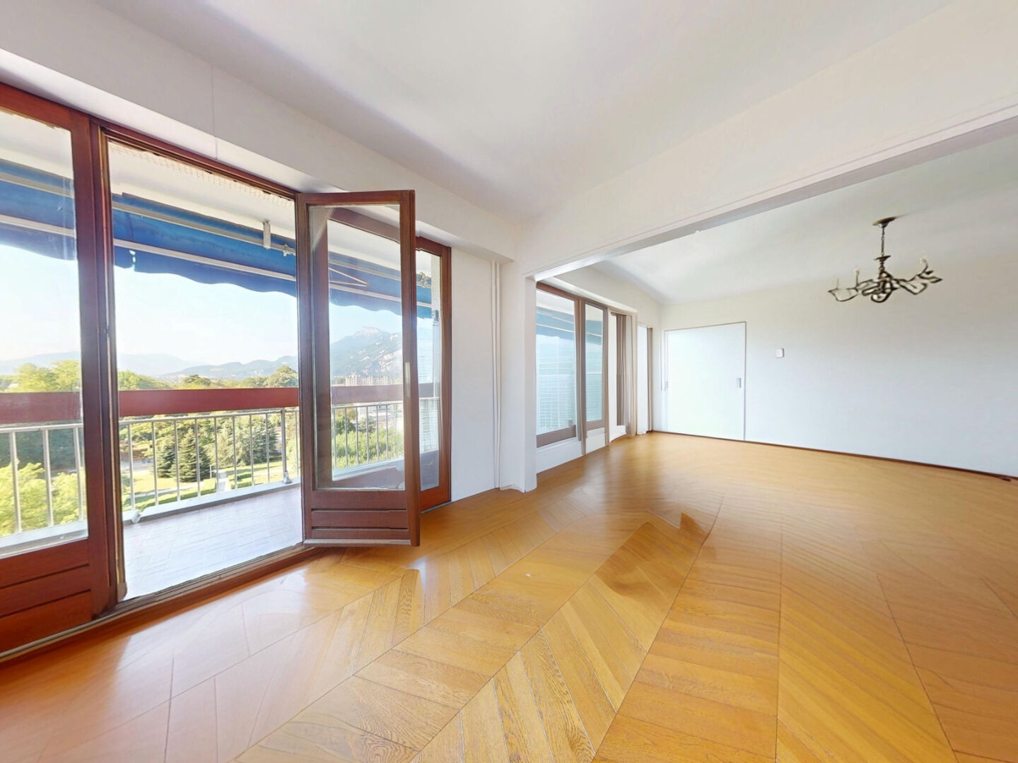Appartement Saint Egreve 6 pièces 141 m2 Barnave