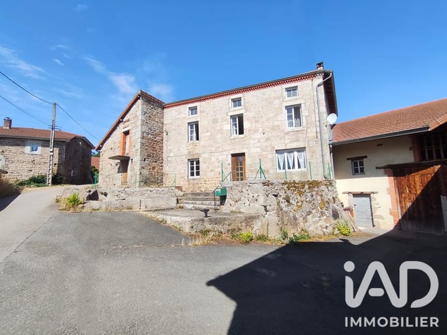Maison à vendre - 6 pièces - 154m2 - Les Noës (42370)