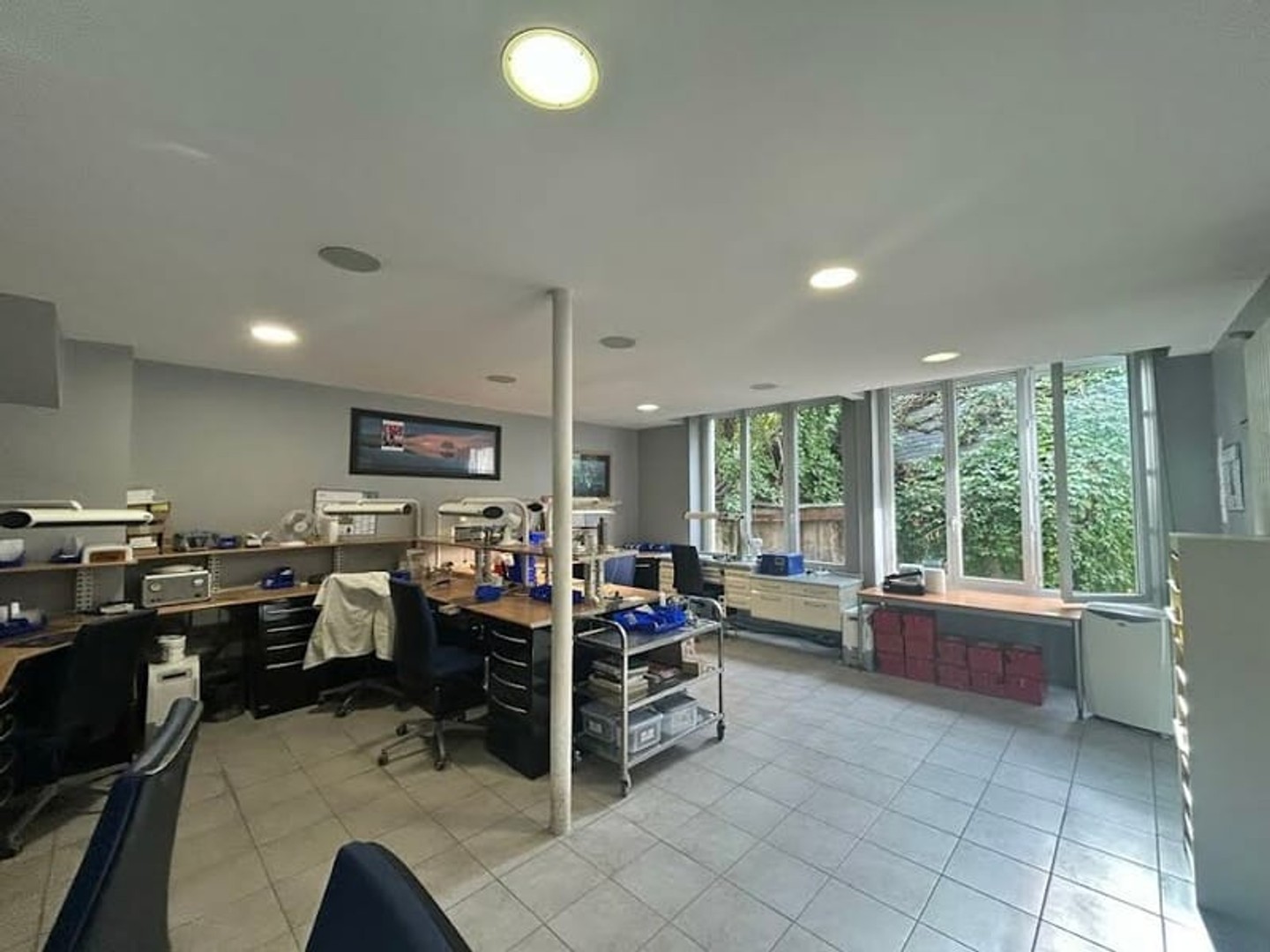 Parking/Garage/Box 130 m²