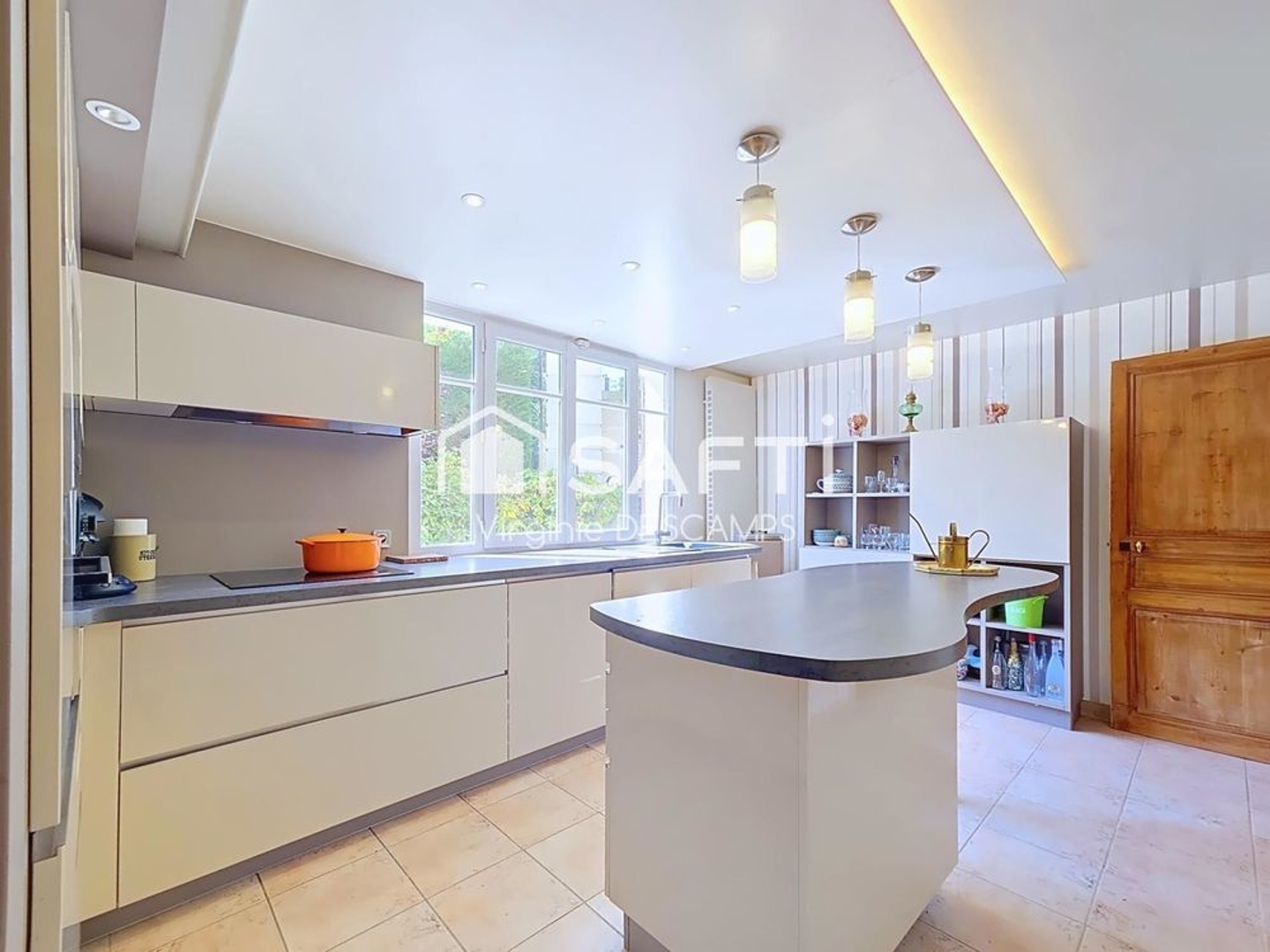 Maison à vendre - 6 pièces - 182m2 - Anet (28260)