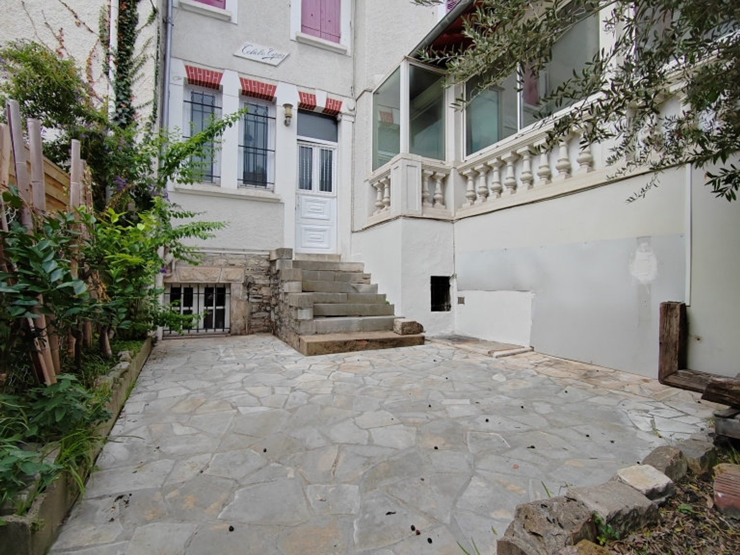 BIARRITZ LAHOUZE T4 DUPLEX de 100m2 style Maison de ville