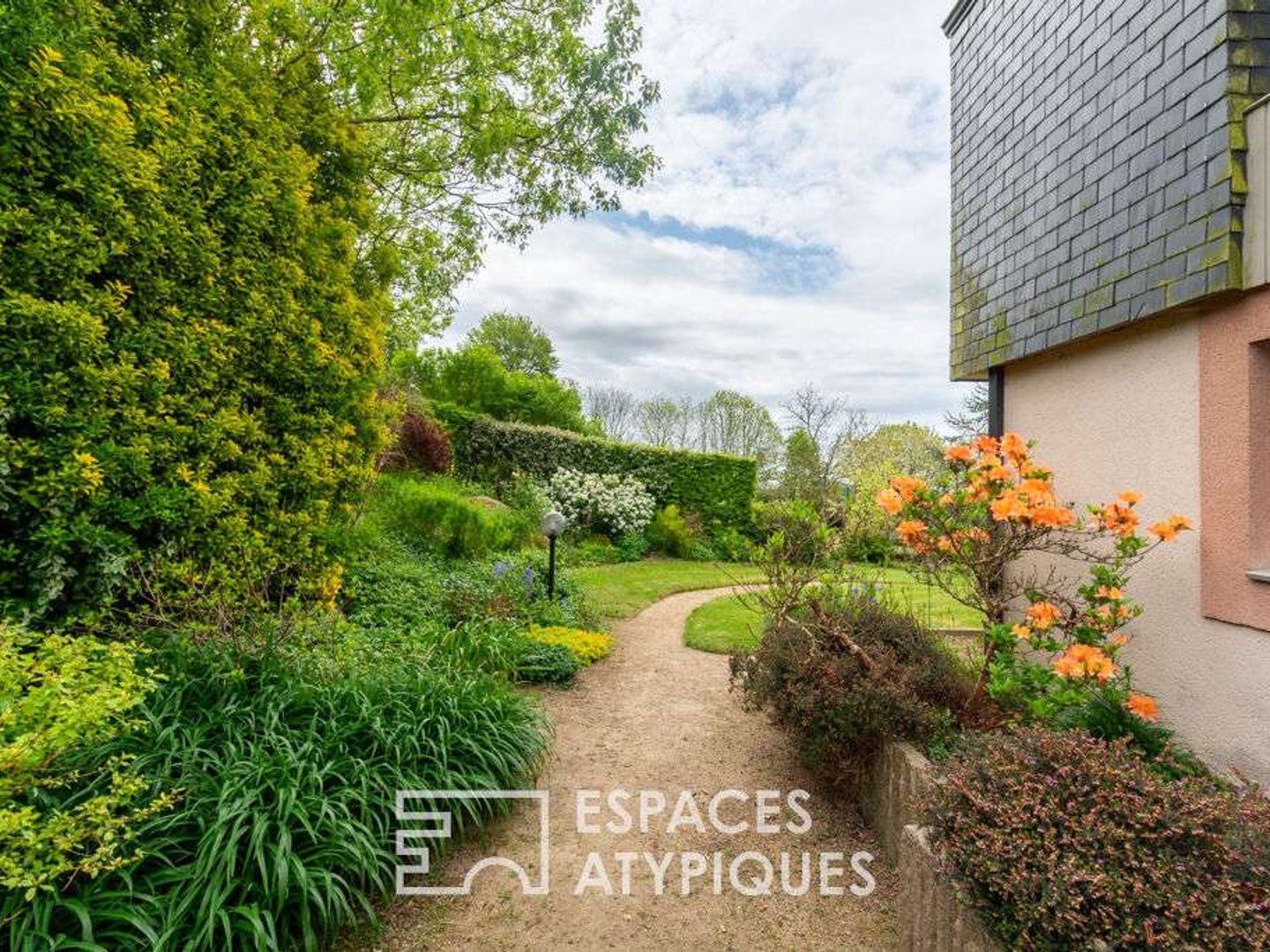 Maison à vendre - 6 pièces - 208m2 - Maen Roch (35460)