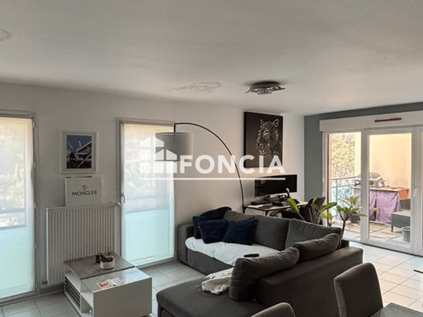 Appartement à vendre - 2 pièces - 55m2 - Saint-Raphaël (83700)