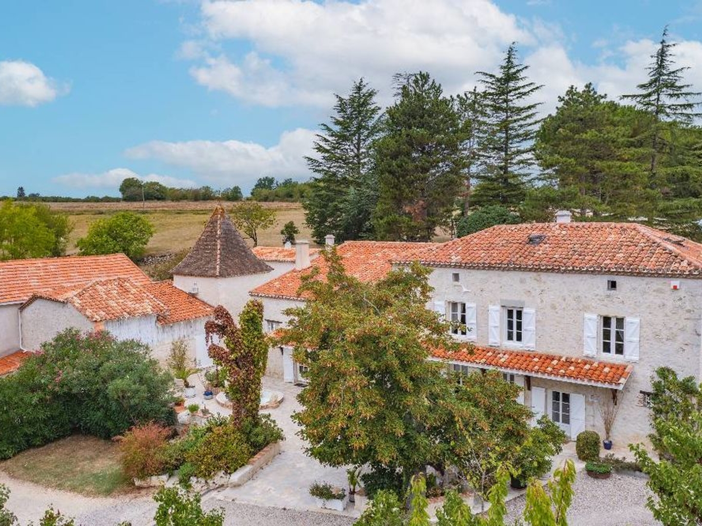 Maison 9 pièces 210 m²