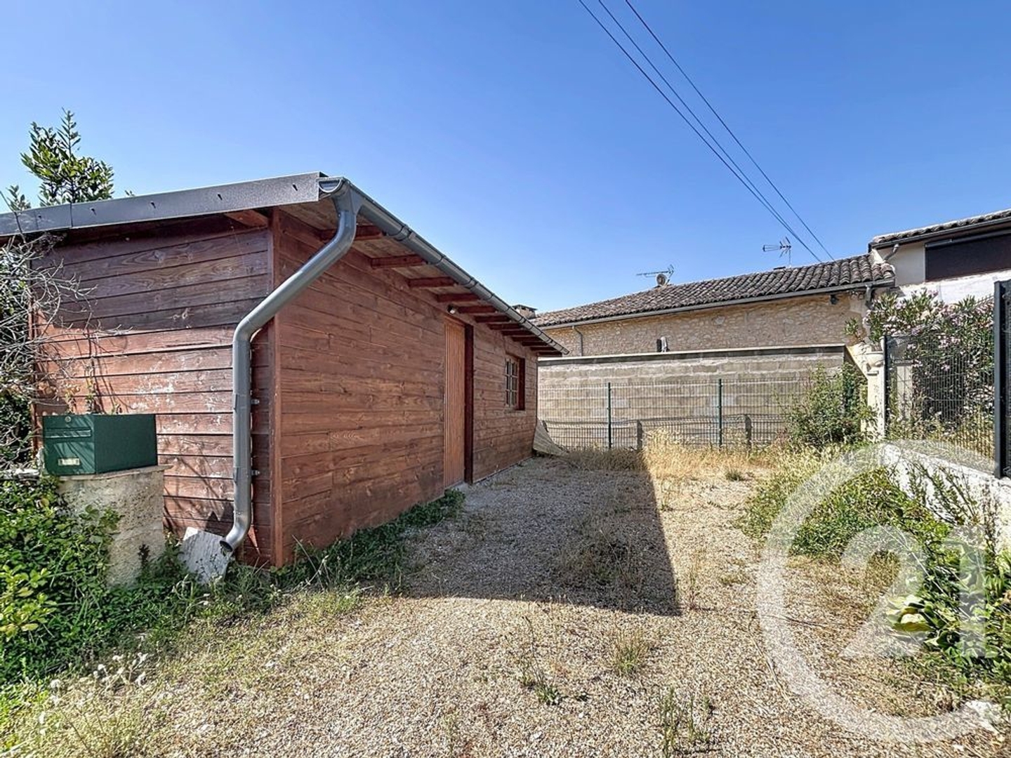 Maison à vendre - 3 pièces - 79m2 - Montpon-Ménestérol (24700)