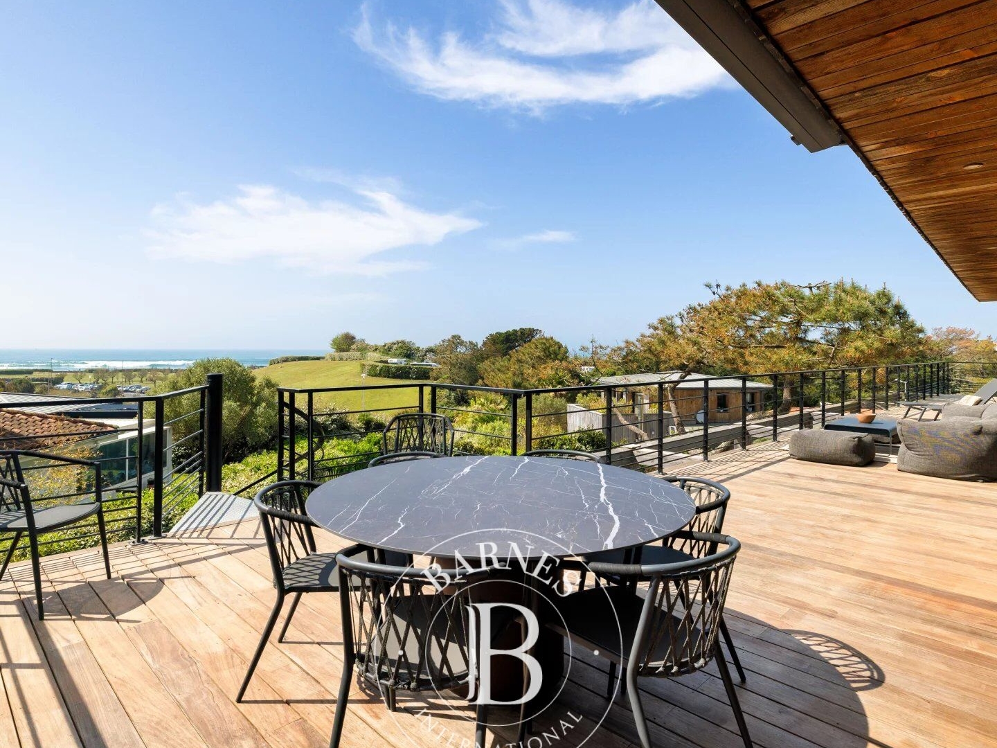 Maison à vendre - 367m2 - Anglet (64600)