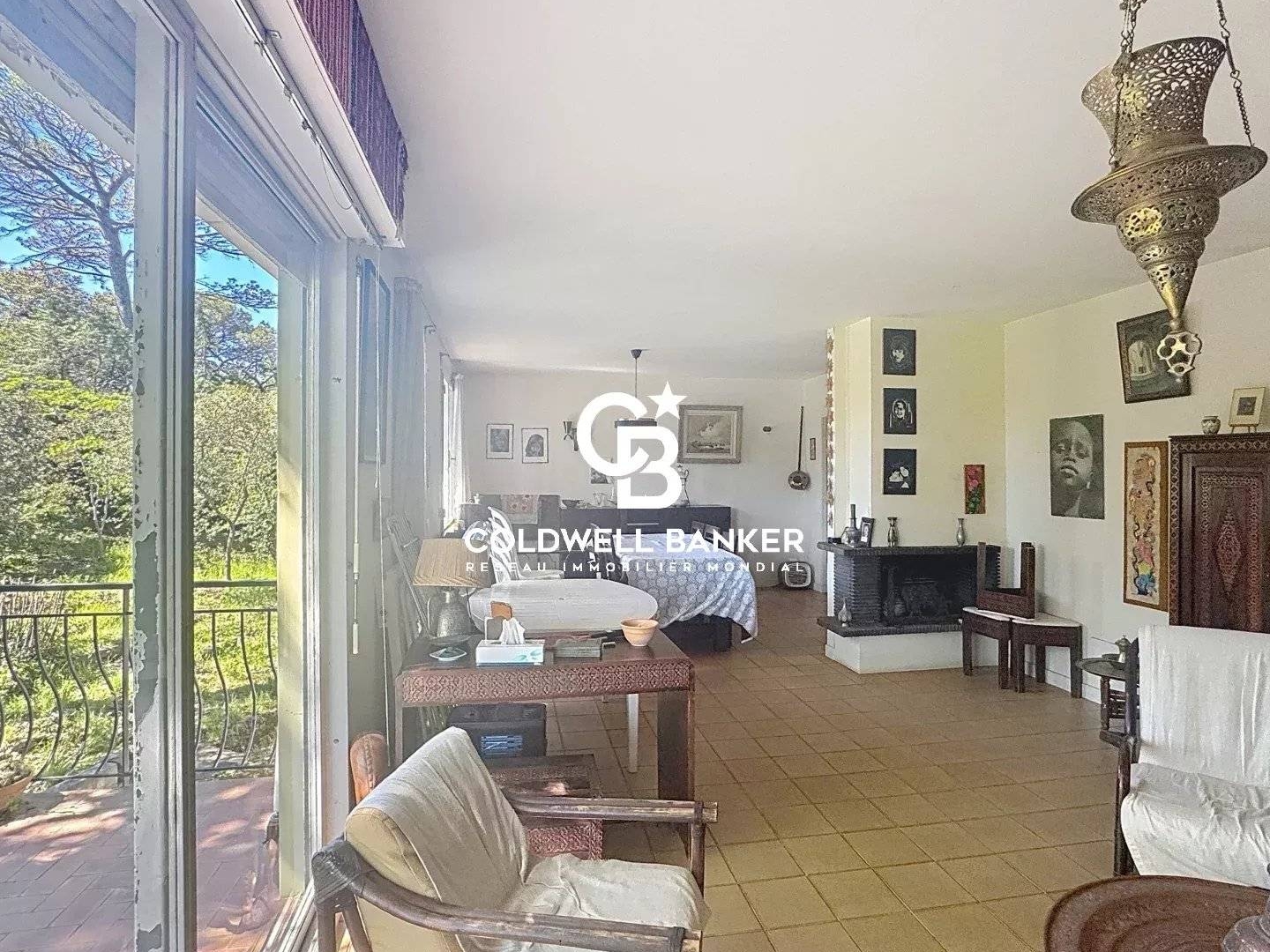 Maison à vendre - 5 pièces - 90m2 - Saint-Raphaël (83700)