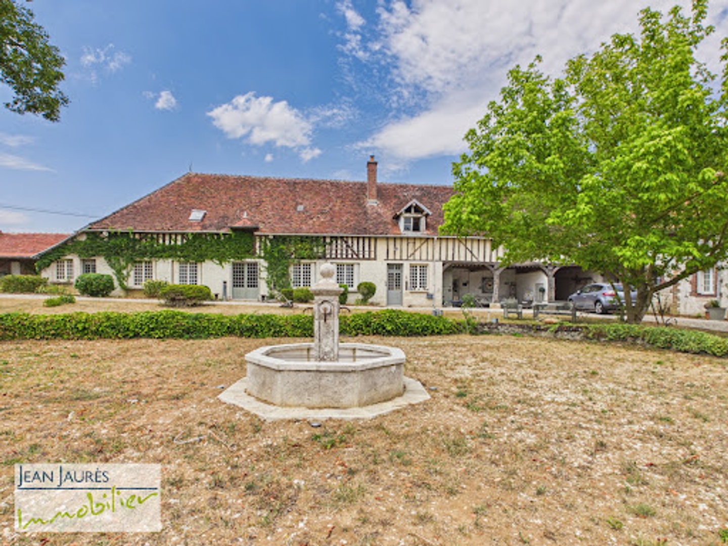 Ferme 10 pièces 220 m²