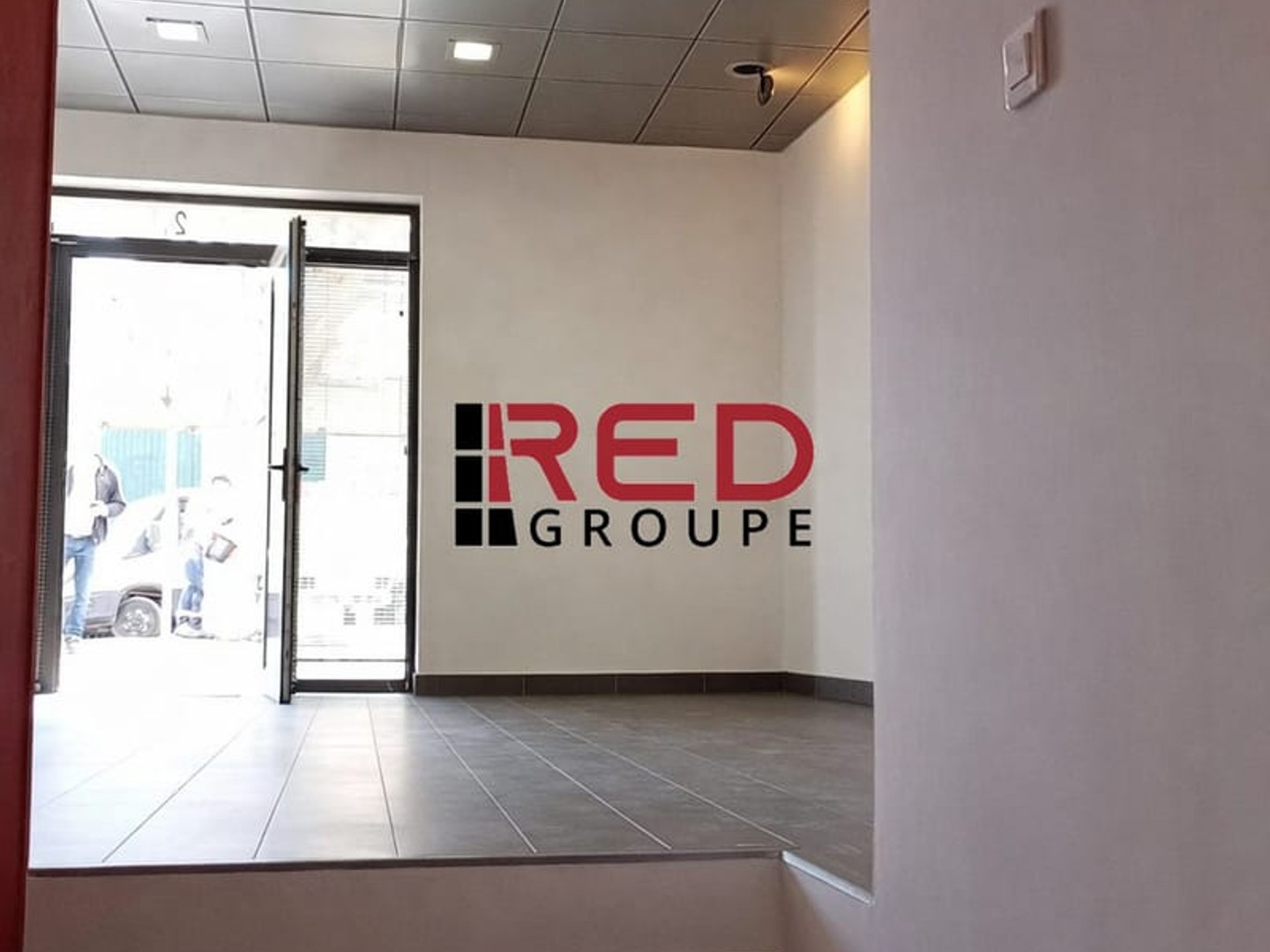 Local commercial 2 pièces 36 m²