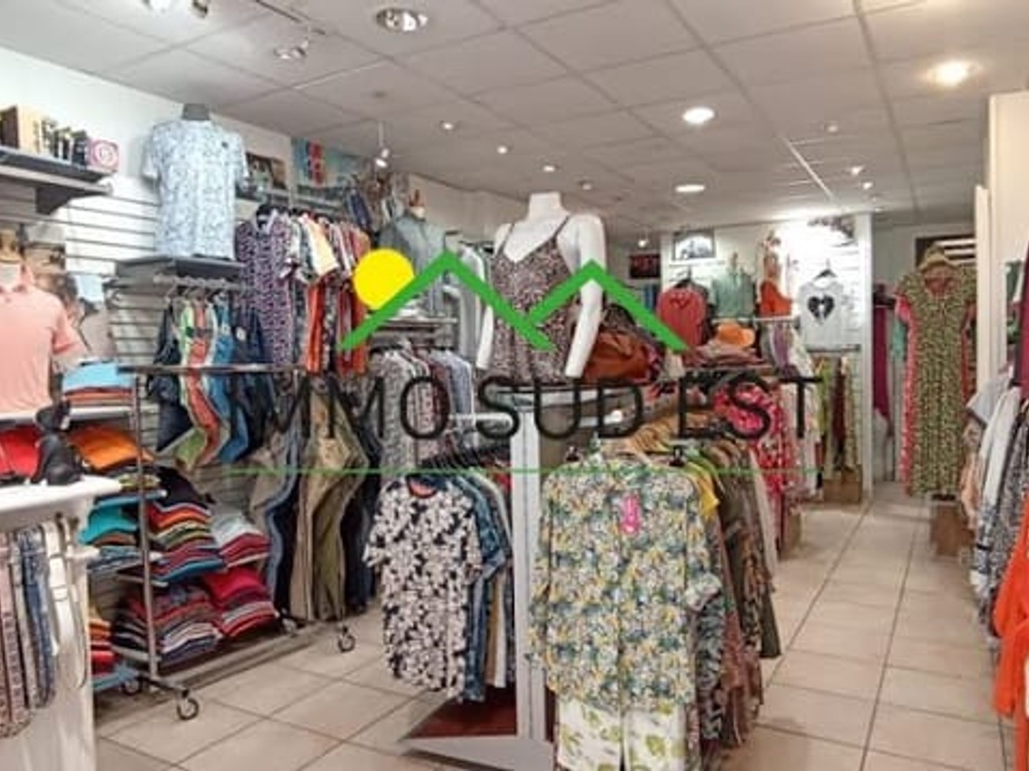 Commerce 67 m²