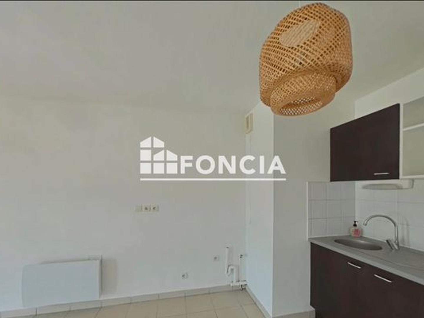 Appartement à vendre - 3 pièces - 56m2 - Port-Saint-Louis-... (13230)