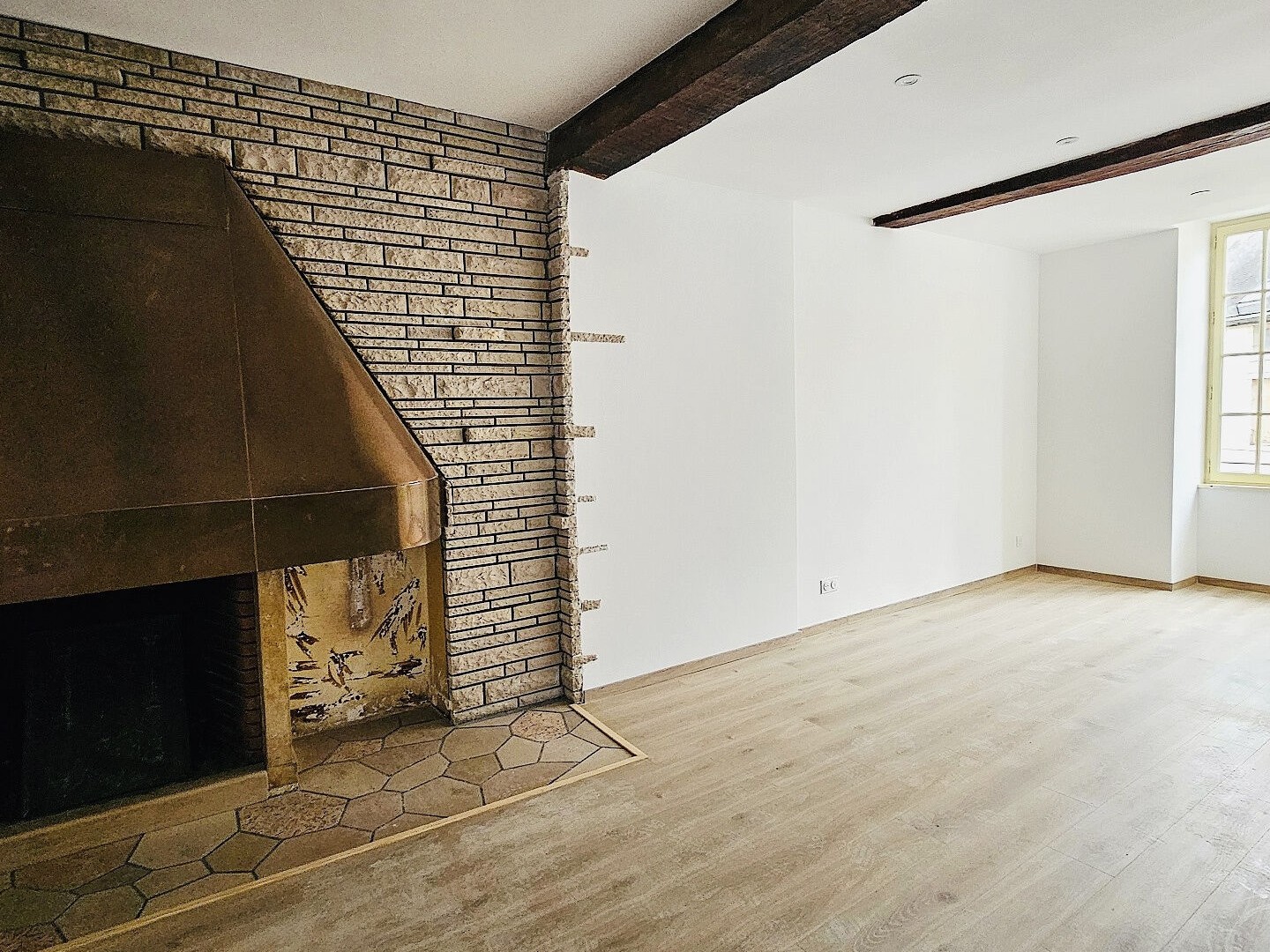 Beaune Intramuros Appartement T2 rénové en 2024