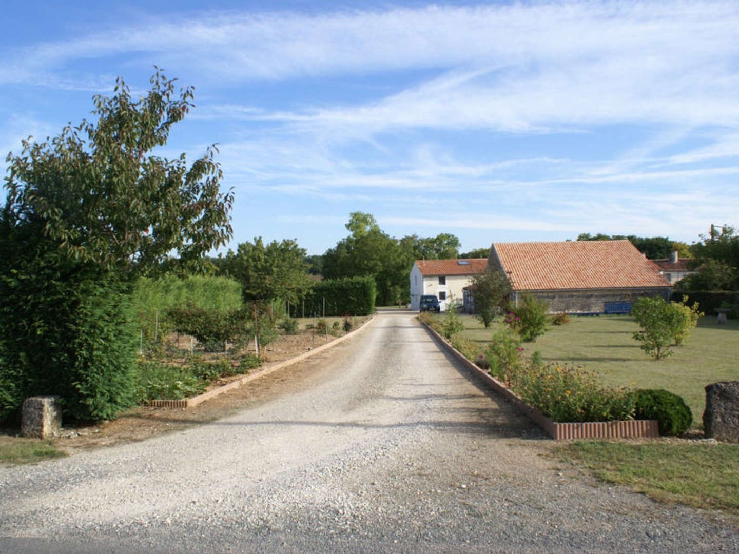 Maison a vendre 4 chambres, 2 gites, 4200m², dépendances