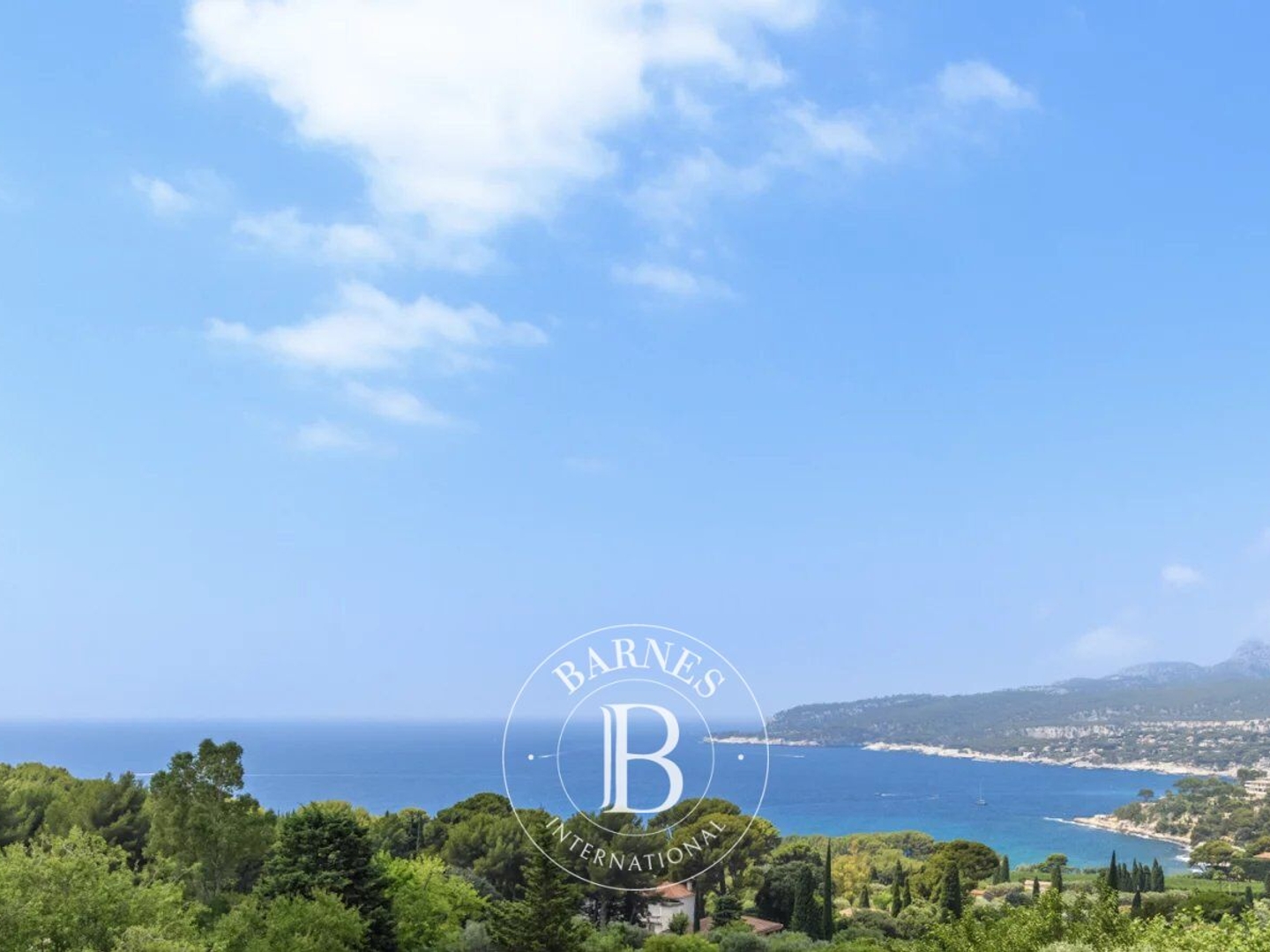 VENTE - CASSIS - MAISON - VUE MER PANORAMIQUE - PISCINE - PROPRIÉTÉ