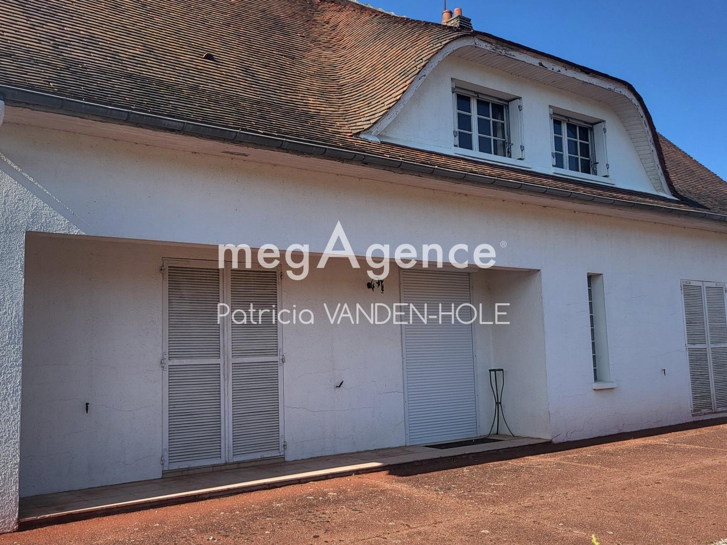 Maison de 226 m2 dans le centre de Courtenay