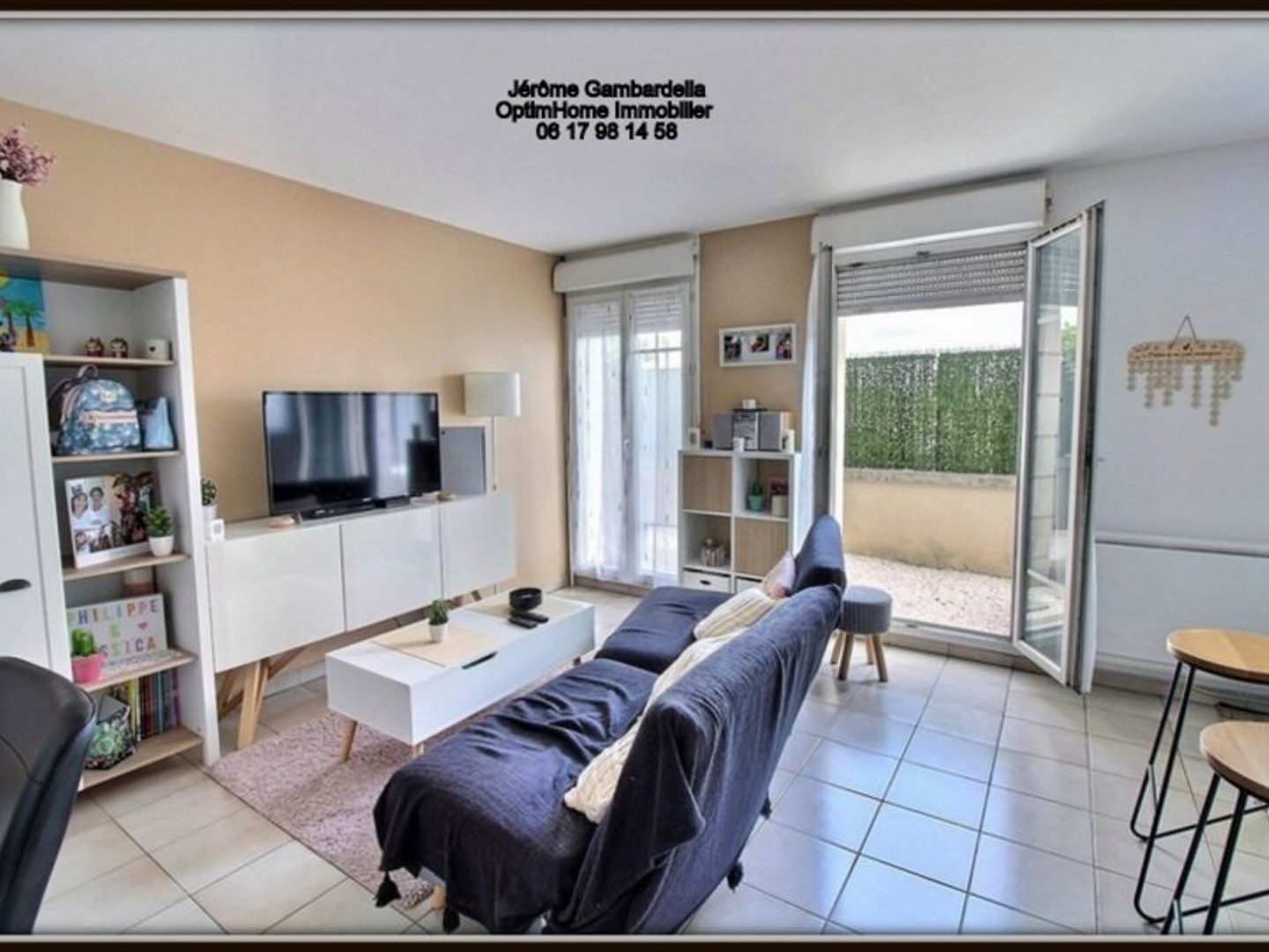 Grand studio de 33 m2 avec terrasse, jardin et parking à Carrières sous Poissy au prix de 140000 euros
