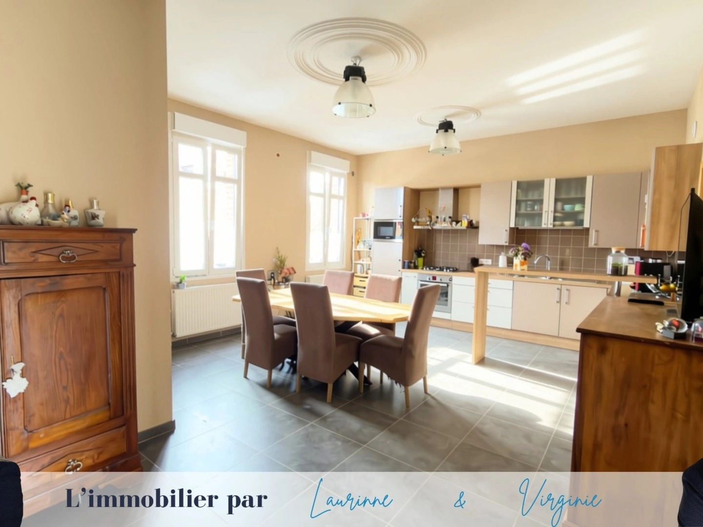 Maison à vendre - 7 pièces - 205m2 - Flines-Lès-Mortagne (59158)