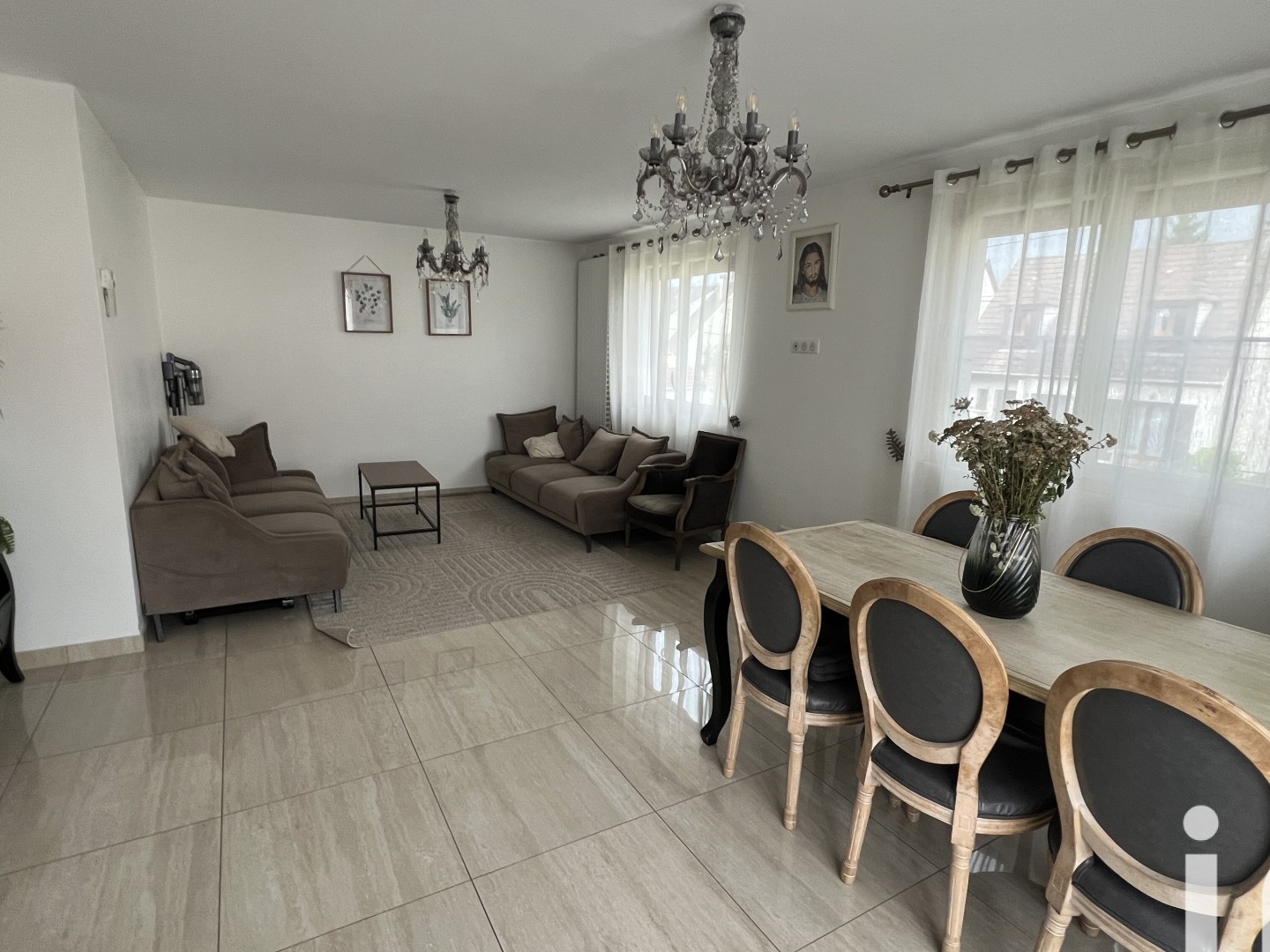 Maison 6 pièces 90 m²