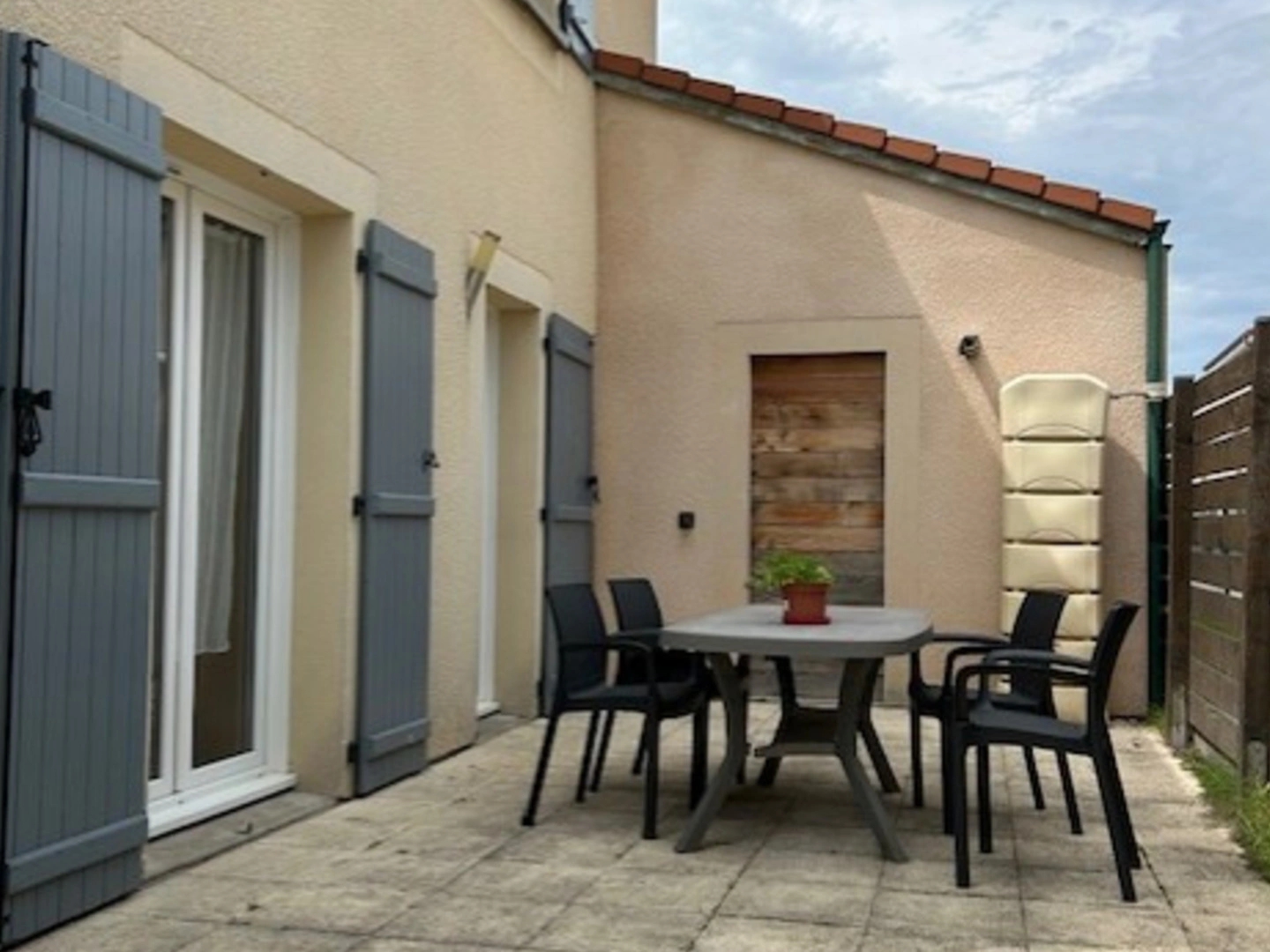 Maison à vendre - 4 pièces - 94m2 - Ennezat (63720)