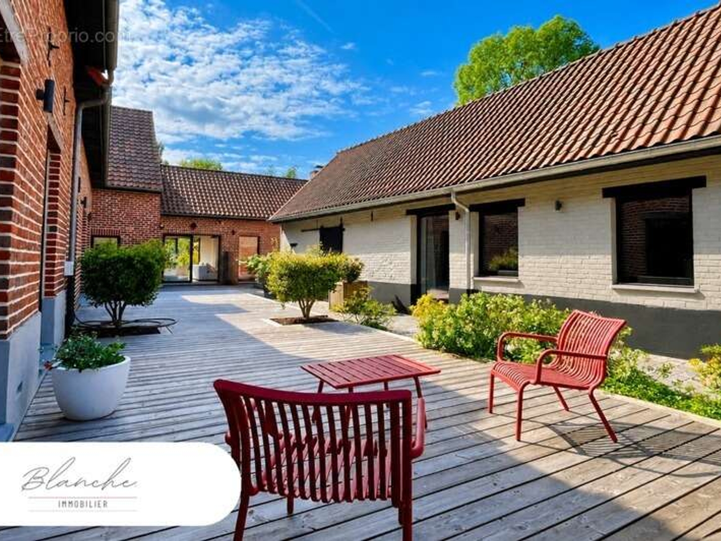 Maison à vendre - 6 pièces - 396m2 - Cysoing (59830)