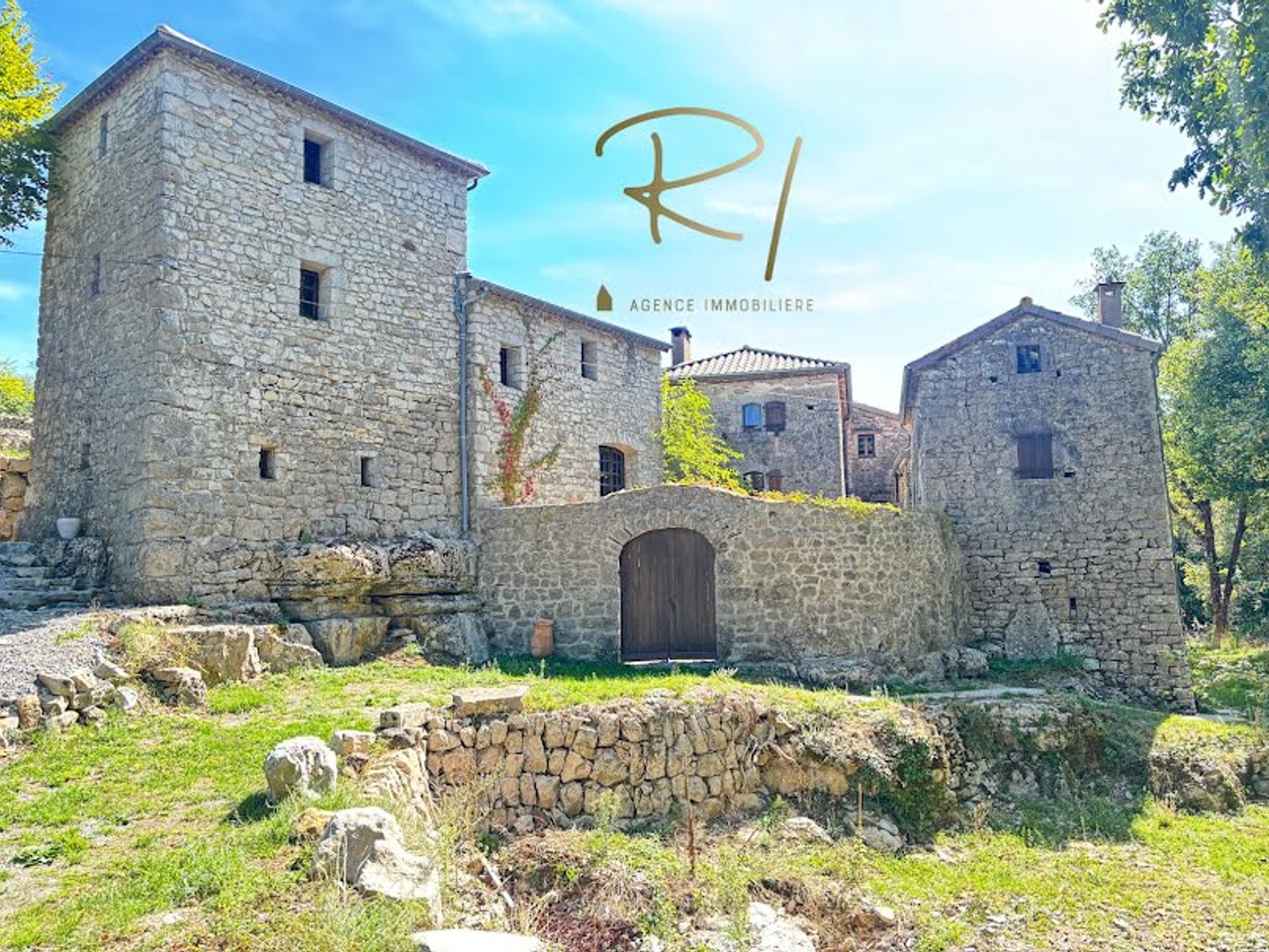 Maison à vendre - 14 pièces - 300m2 - Mirepoix (09500)