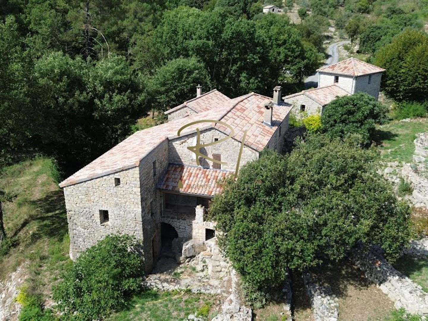 Maison à vendre - 14 pièces - 300m2 - Mirepoix (09500)