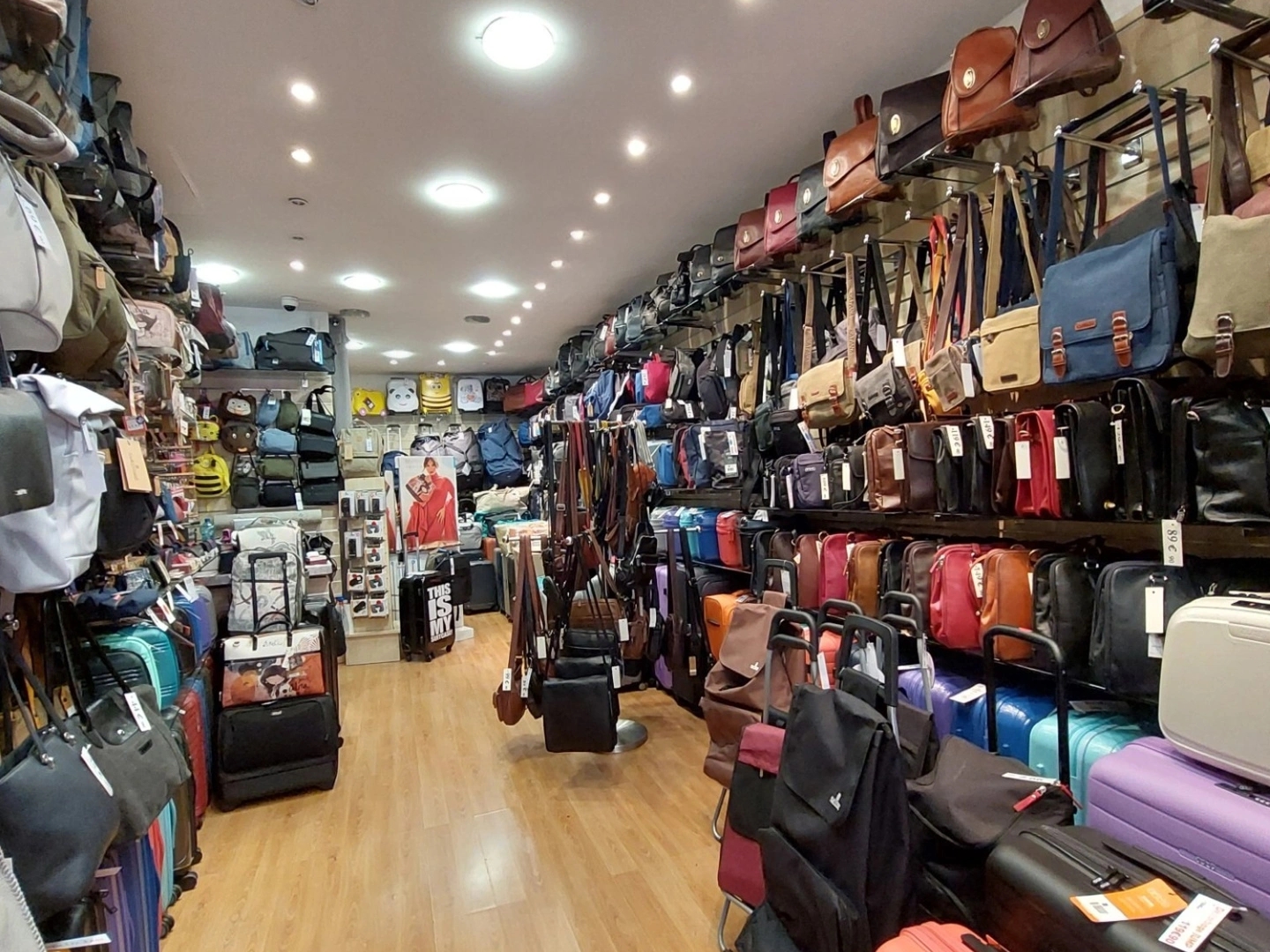 Fonds de commerce 1 pièce 36 m²