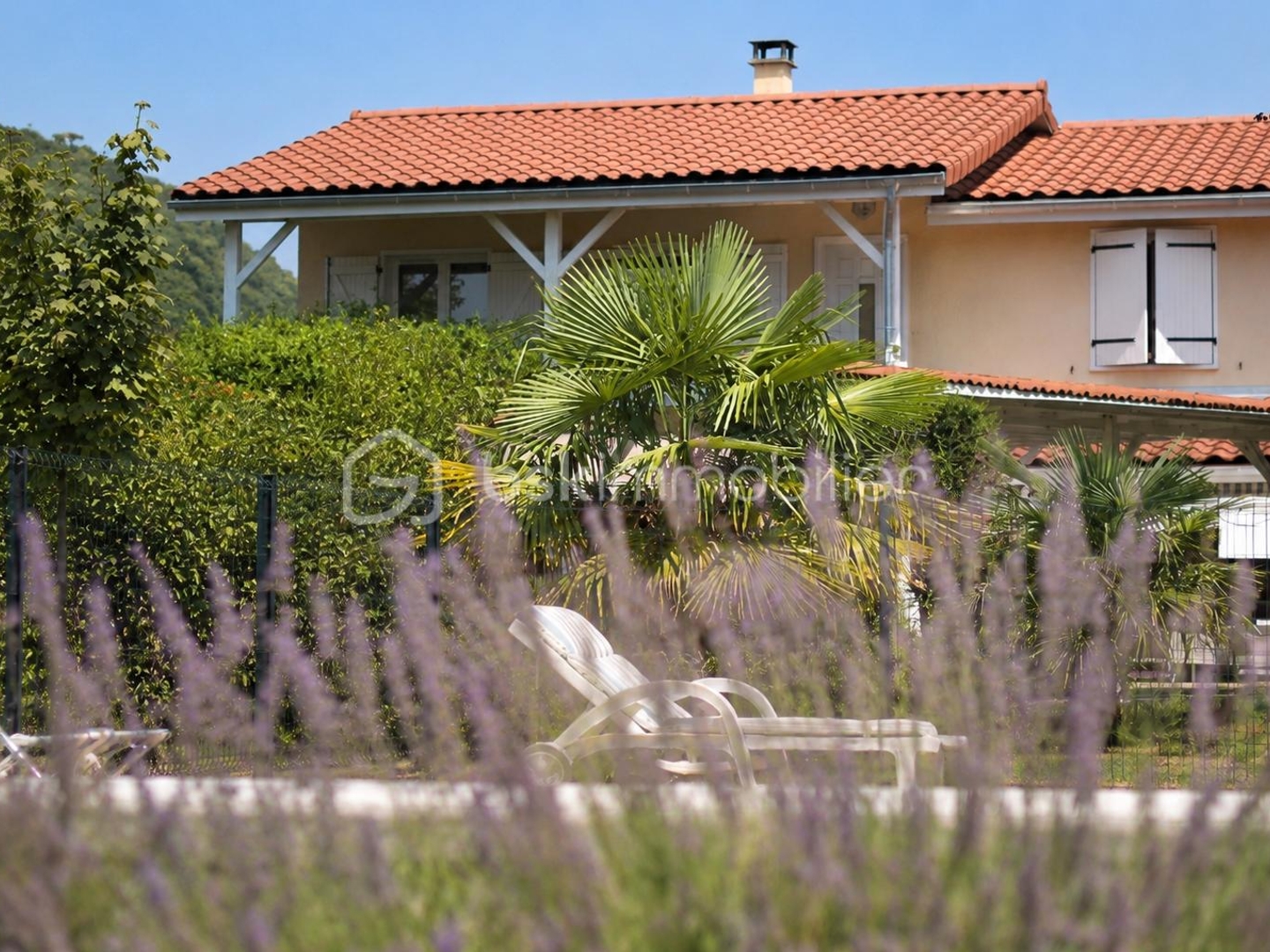 Maison 8 pièces 211 m²