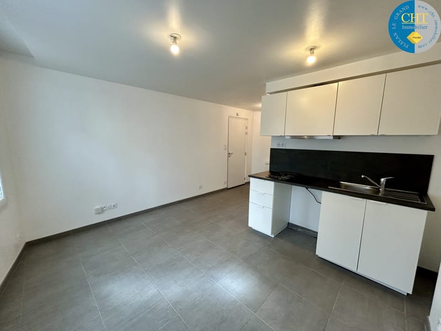 À VENDRE Immeuble en plein centre-ville de GUER (56380)