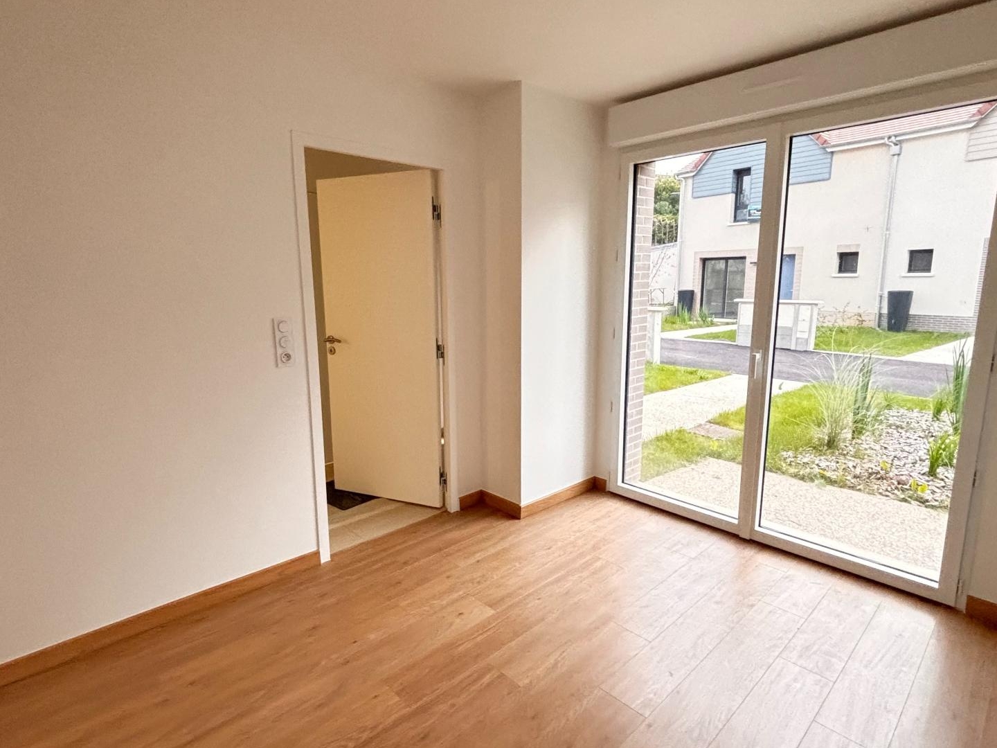 Maison à vendre - 4 pièces - 82m2 - La Queue-En-Brie (94510)