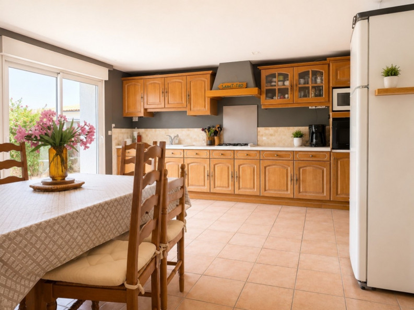 Maison à vendre - 7 pièces - 161m2 - Gond-Pontouvre (16160)