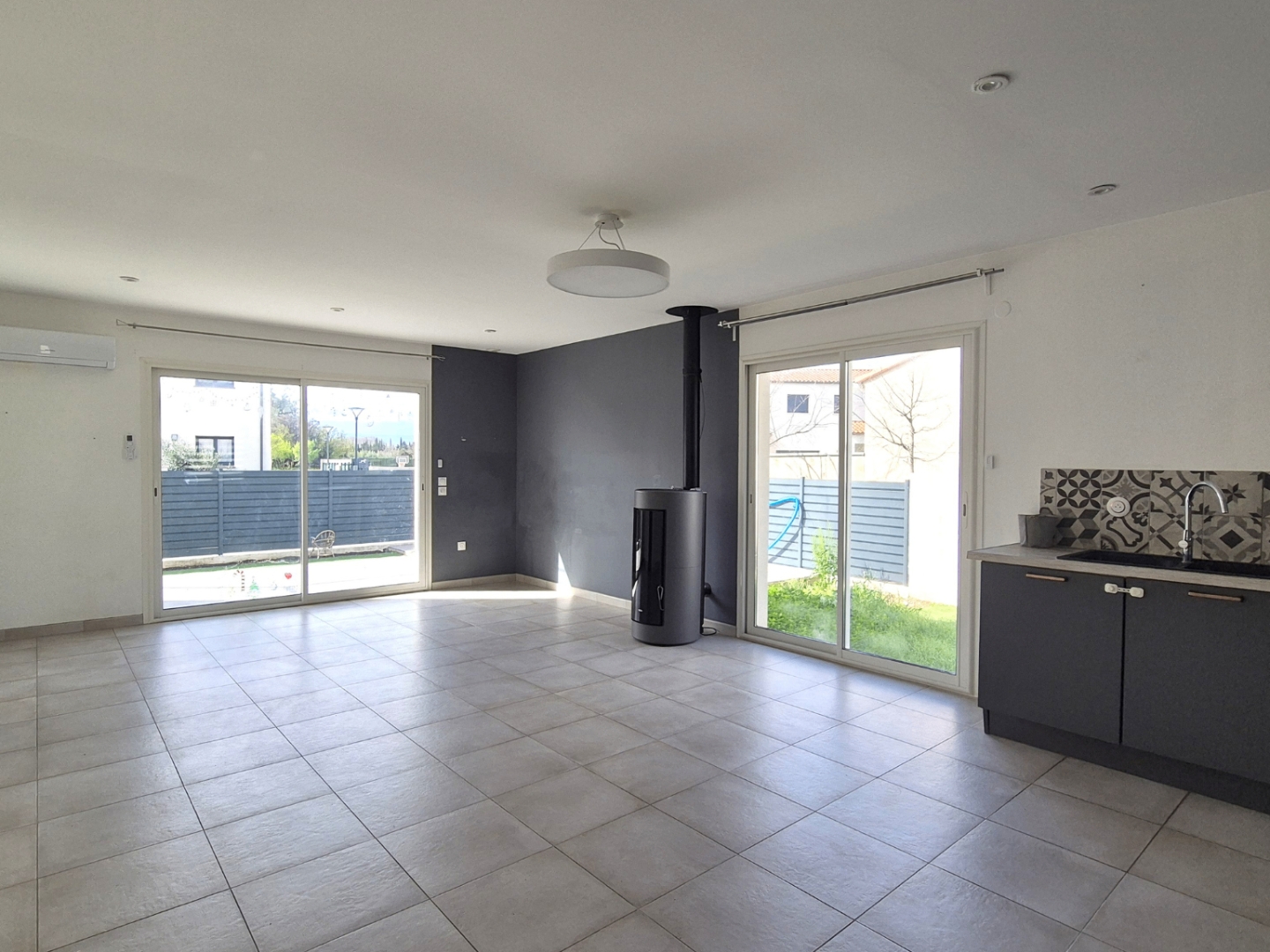 Maison à vendre - 4 pièces - 95m2 - Pézilla-La-Rivière (66370)