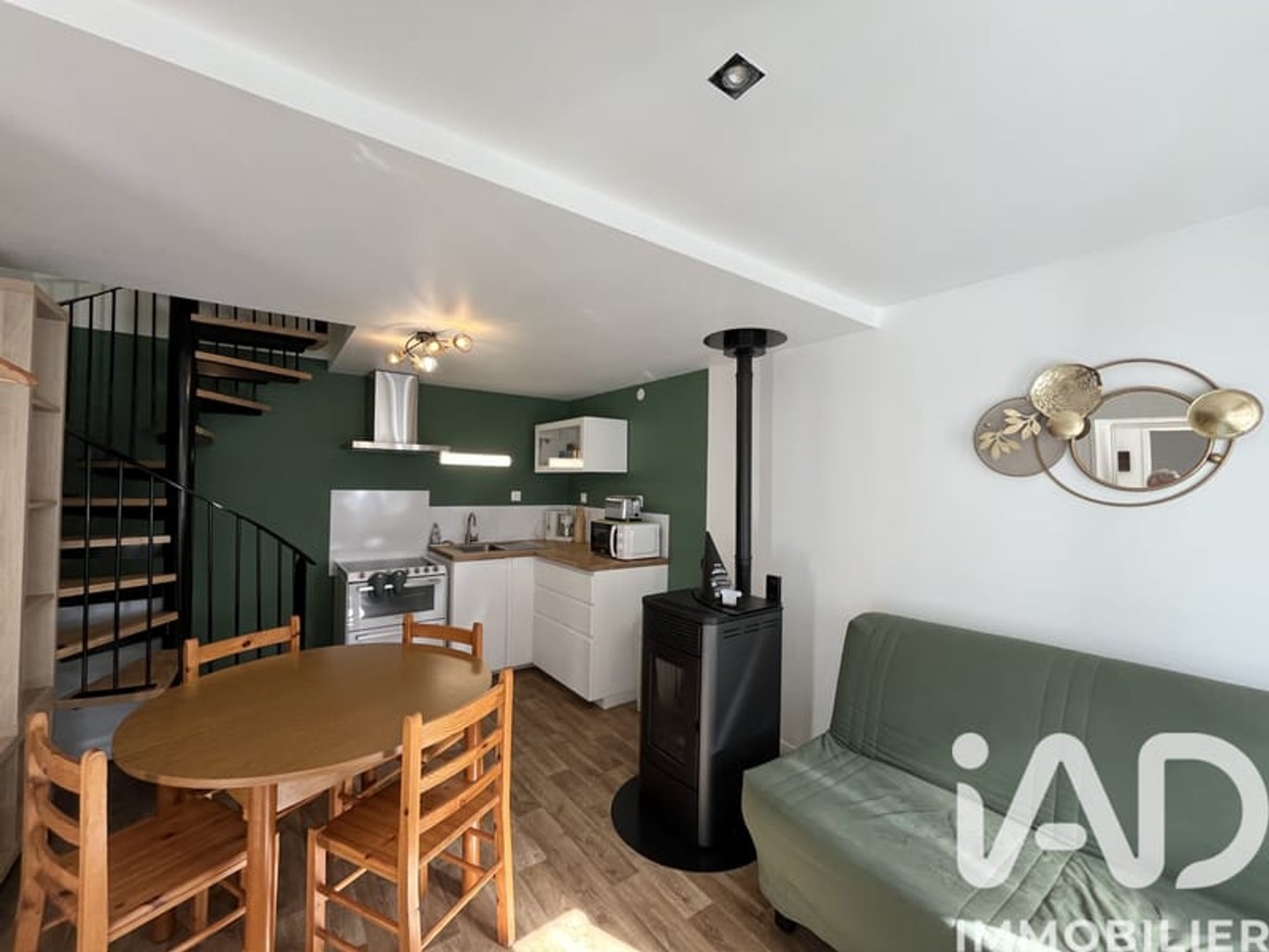 Maison avec appartements 83 m²
