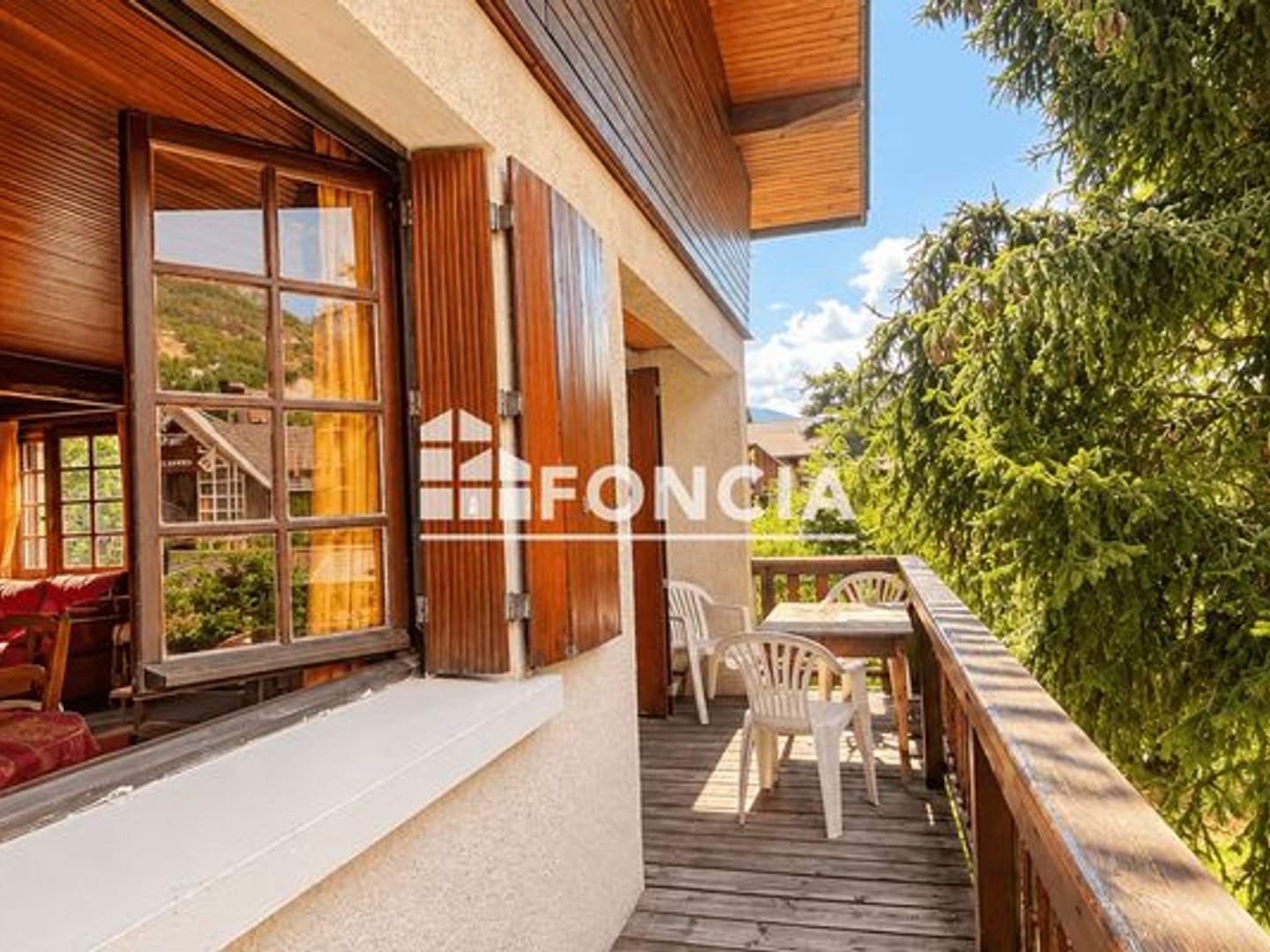 Maison à vendre - 5 pièces - 144m2 - La Salle-Les-Alpes (05240)