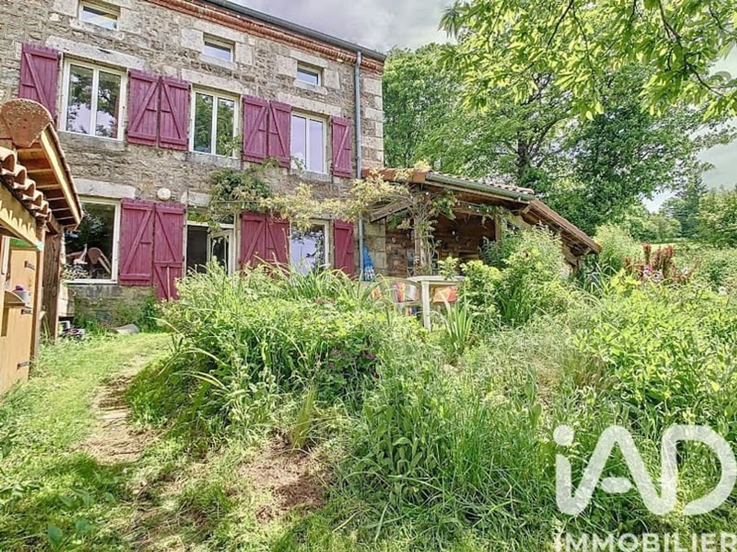 Maison 7 pièces 550 m²