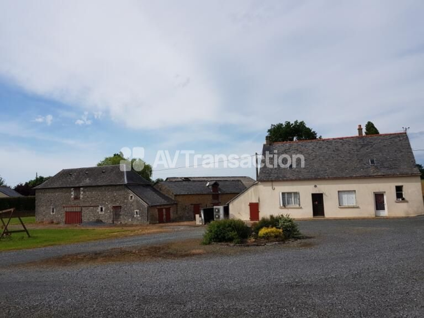 Maison à vendre - 7 pièces - 306m2 - Vaiges (53480)