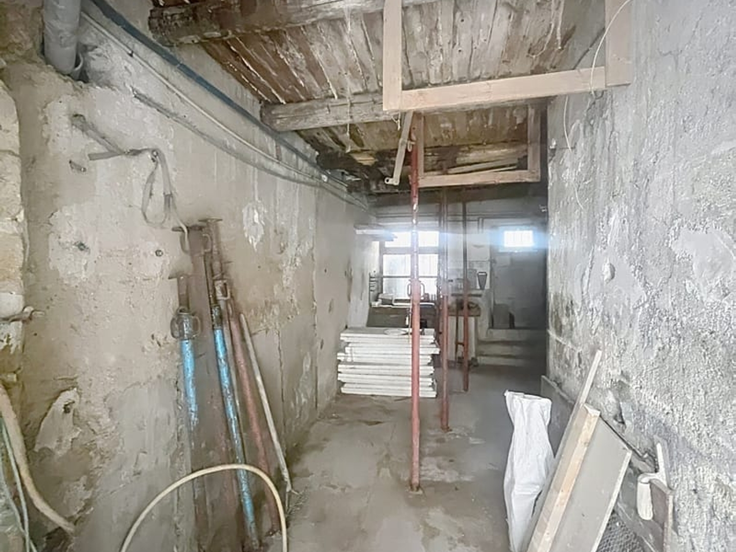 Maison à vendre - 2 pièces - 50m2 - Lambesc (13410)