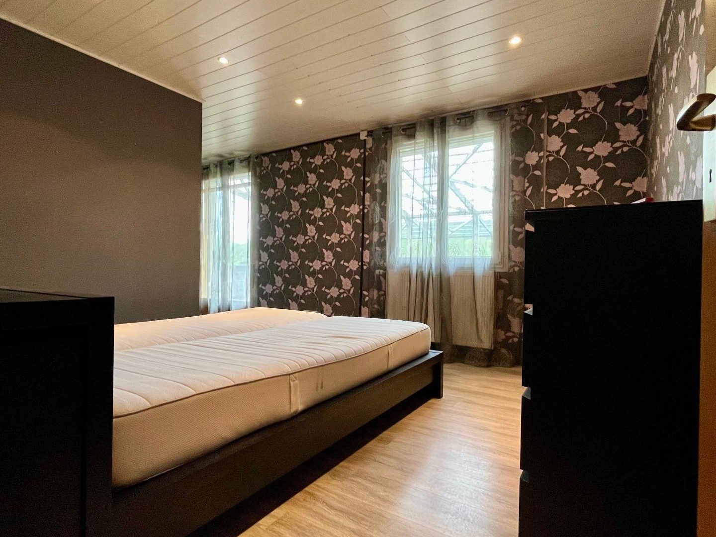 Maison à vendre - 7 pièces - 276m2 - Lavans-Lès-Dole (39700)
