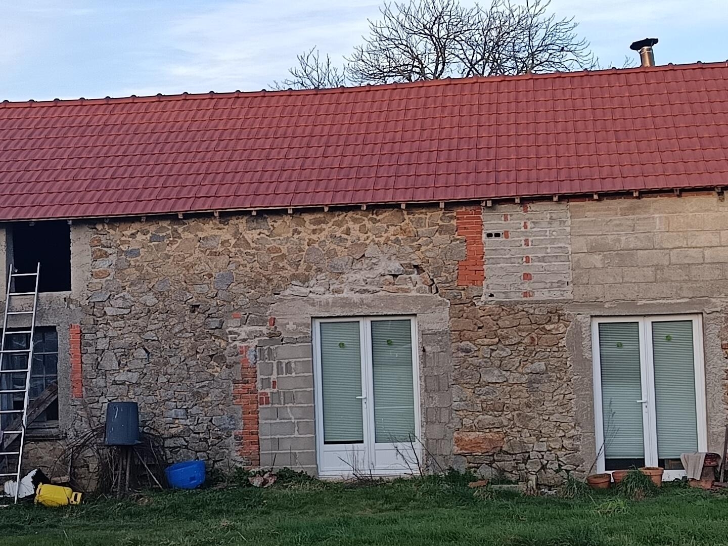 Maison à vendre - 5 pièces - 96m2 - Le Grand-Bourg (23240)