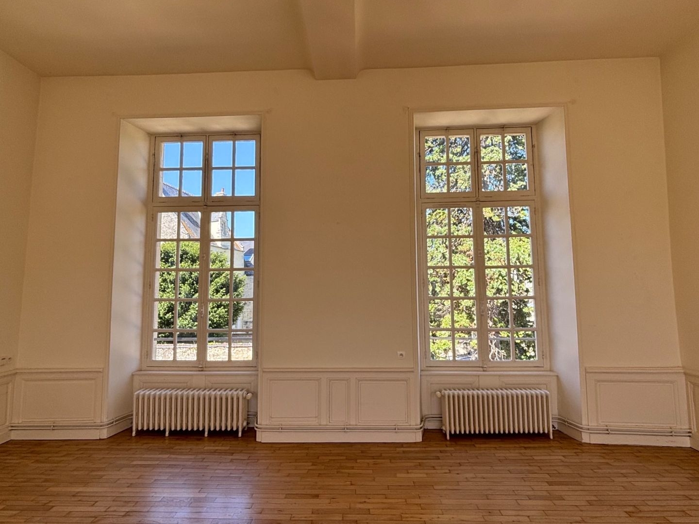 Appartement à vendre - 5 pièces - 153m2 - Bayeux (14400)