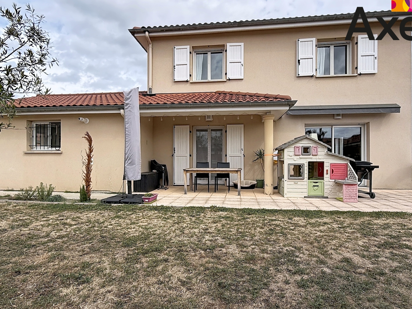 Maison à vendre - 5 pièces - 138m2 - Montbrison (42600)