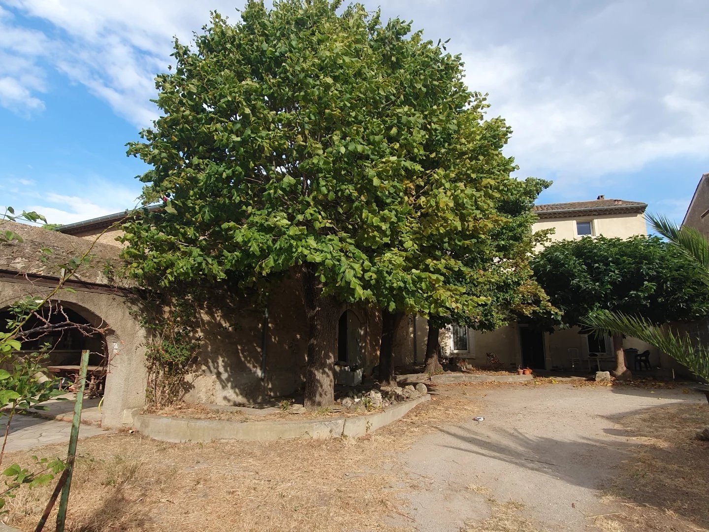 Immeuble à vendre - 8 pièces - 250m2 - Marcorignan (11120)