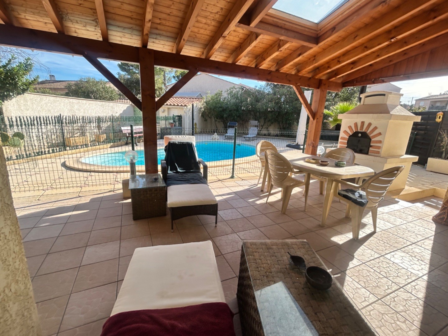 Maison à vendre - 5 pièces - 120m2 - Le Cannet-Des-Maures (83340)