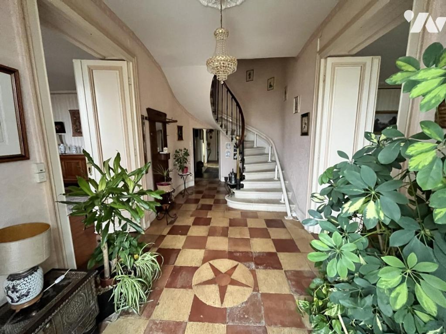 Maison à vendre - 10 pièces - 376m2 - Montagoudin (33190)