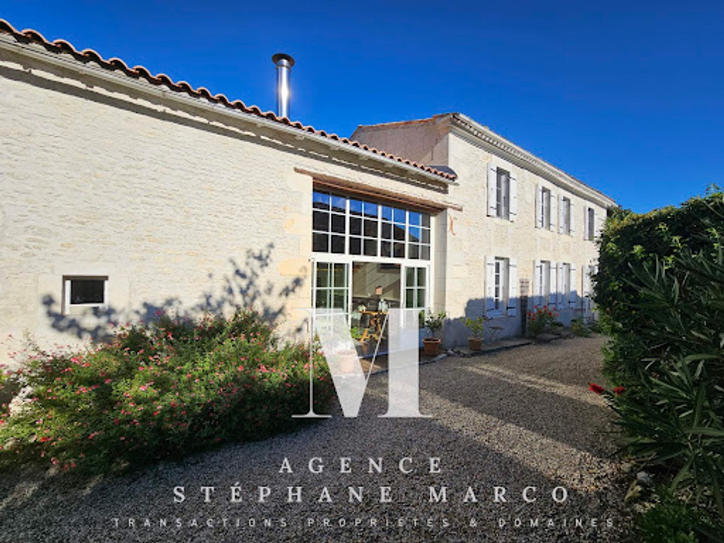 Maison 8 pièces 220 m²