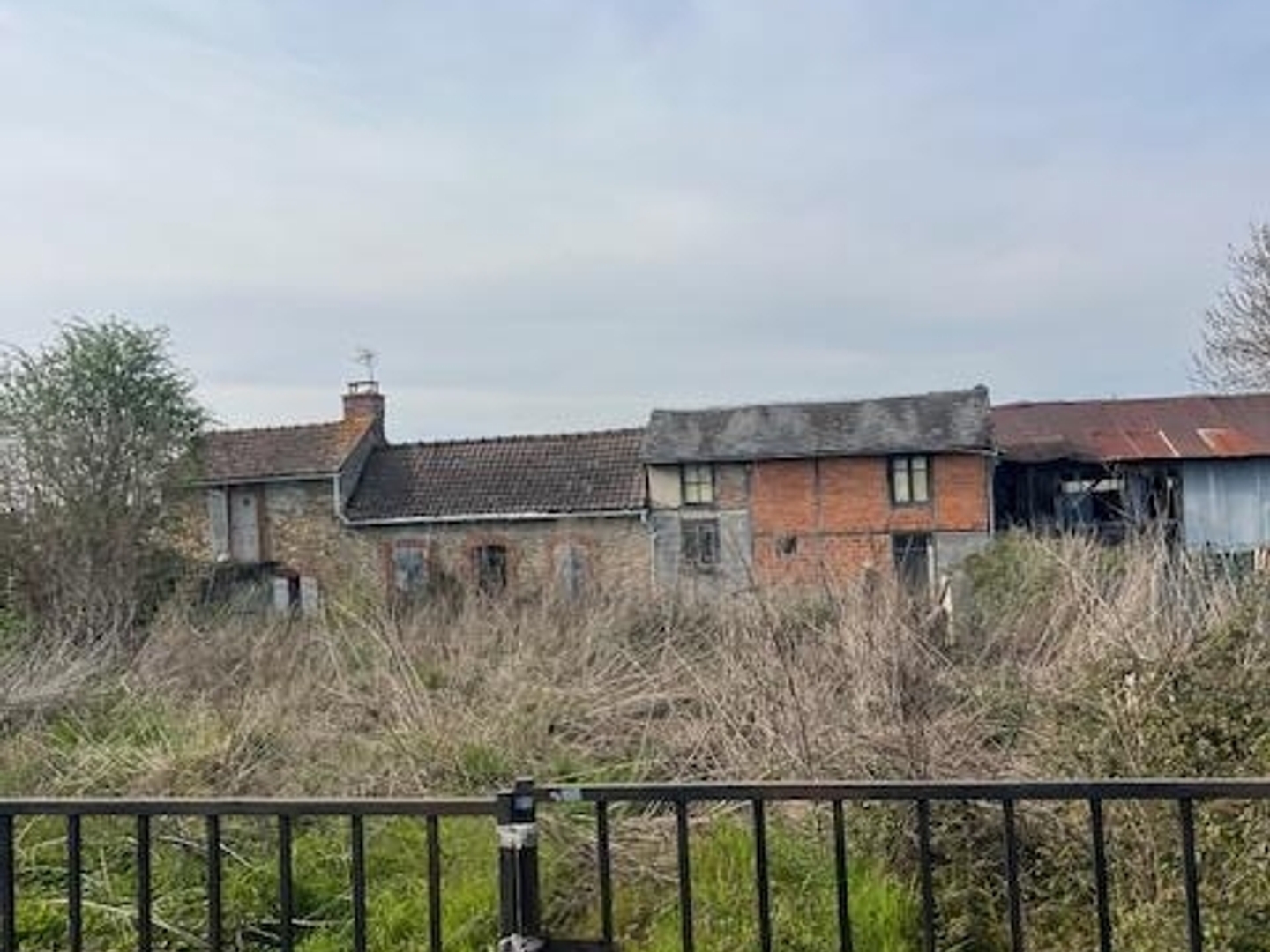 Maison à vendre - 50m2 - Saint-Pierre-Le-M... (58240)